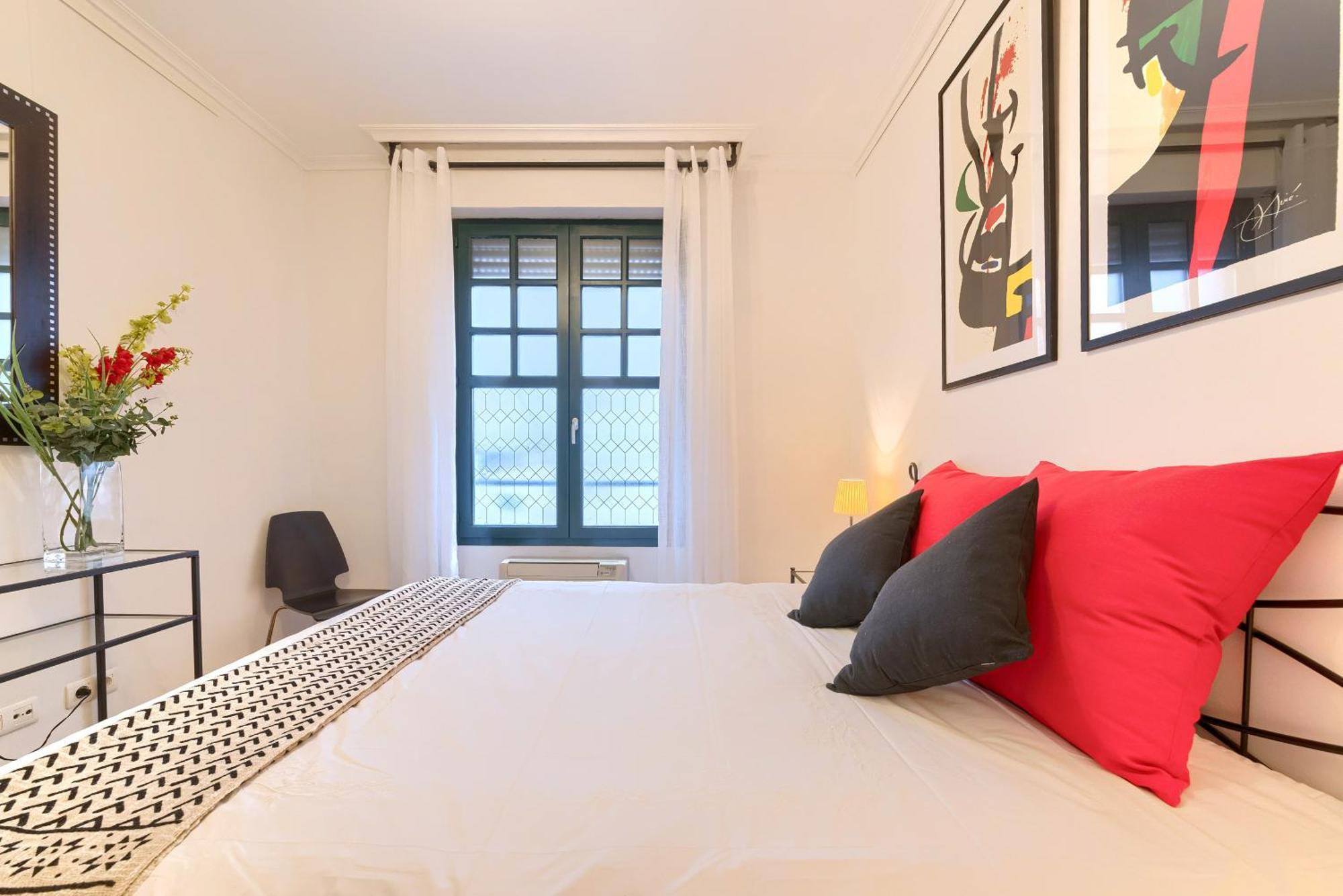 Vivienda Turistica Acogedora Y Elegante En Irala Apartment Bilbao Luaran gambar