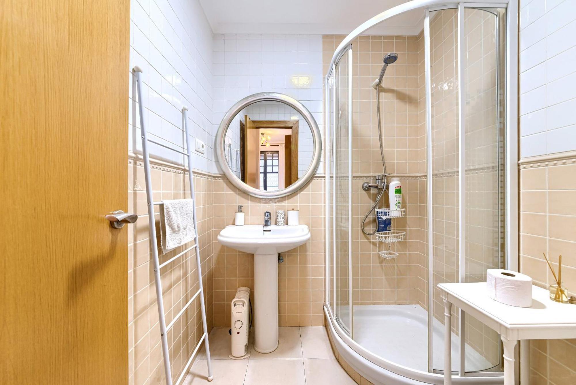 Vivienda Turistica Acogedora Y Elegante En Irala Apartment Bilbao Luaran gambar