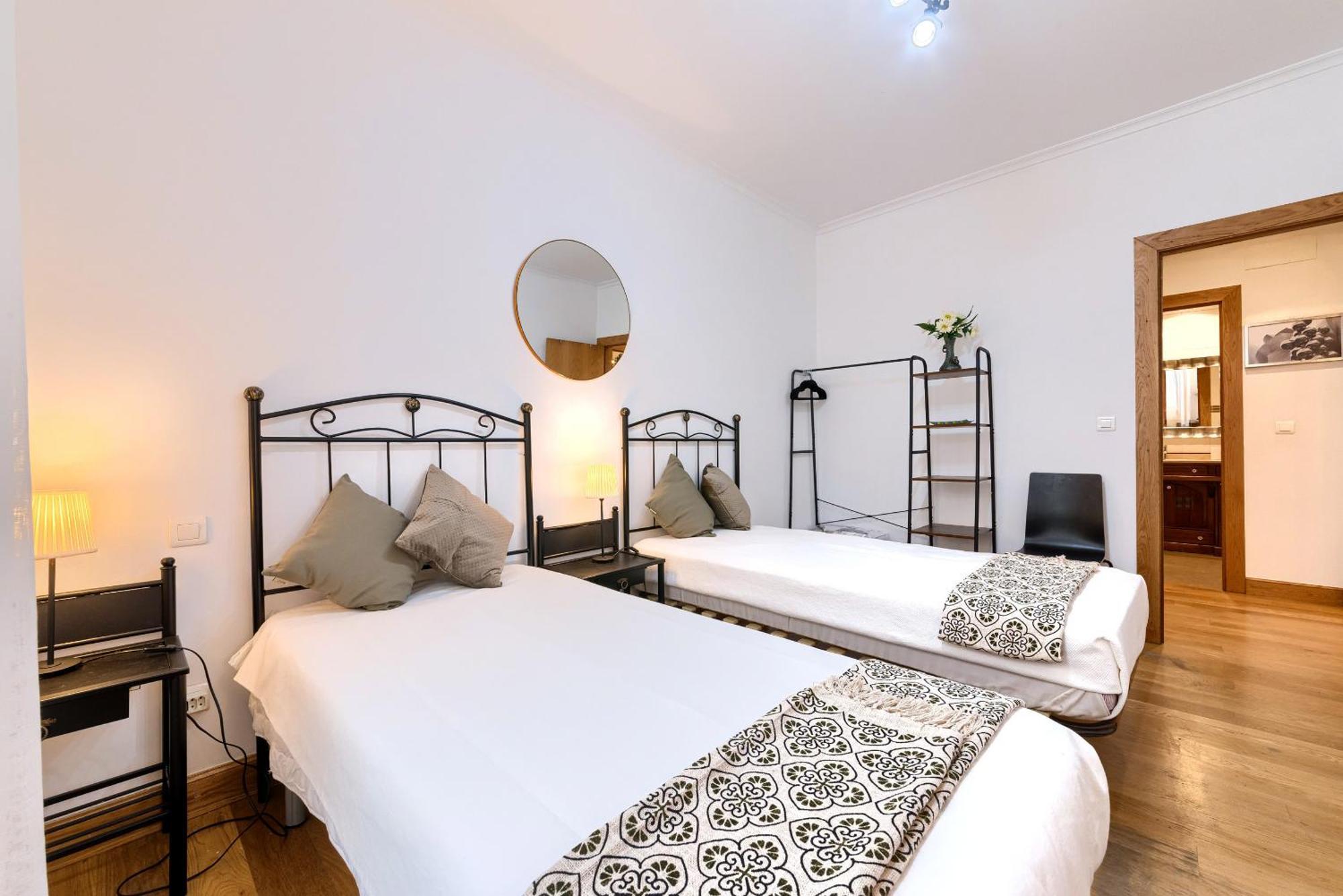 Vivienda Turistica Acogedora Y Elegante En Irala Apartment Bilbao Luaran gambar